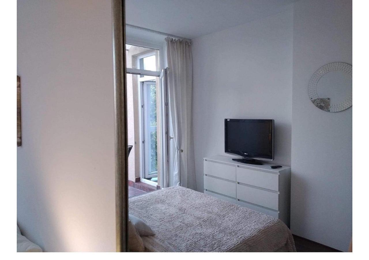 Sunny Penthouse With Roof Gardens Overlooking The Warsaw Palace Of Culture Pruszkow Bagian luar foto